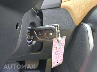 2025 Toyota RAV4 Hybrid LE - miniatura 8