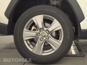 2025 Toyota RAV4 Hybrid LE - miniatura 11