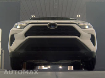 2025 Toyota RAV4 Hybrid LE - miniatura 3