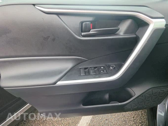 2025 Toyota RAV4 Hybrid LE - miniatura 15