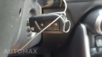 2025 Toyota RAV4 Hybrid LE - miniatura 24