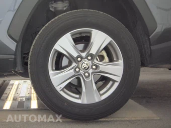 2025 Toyota RAV4 Hybrid LE - miniatura 12