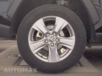 2025 Toyota RAV4 Hybrid LE - miniatura 11