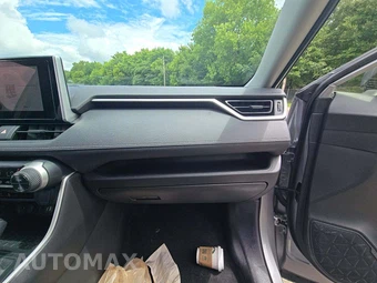 2025 Toyota RAV4 Hybrid LE - miniatura 16