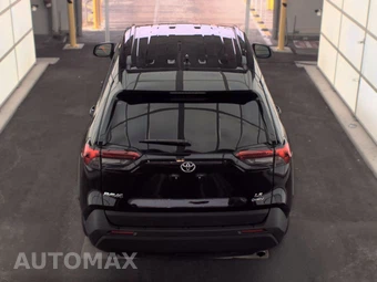 2025 Toyota RAV4 Hybrid LE - miniatura 5
