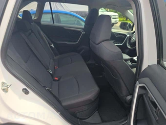 2025 Toyota RAV4 Hybrid LE - miniatura 13