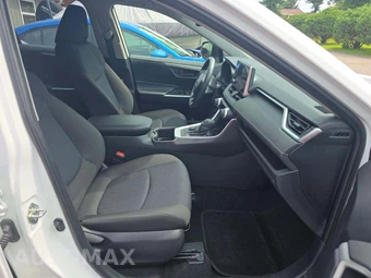 2025 Toyota RAV4 Hybrid LE - miniatura 15