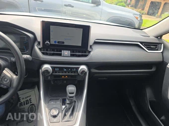 2025 Toyota RAV4 Hybrid LE - miniatura 7