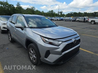 2025 Toyota RAV4 Hybrid LE - miniatura 3