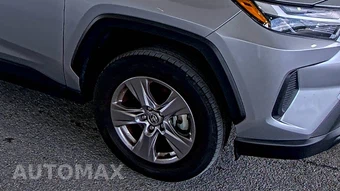 2025 Toyota RAV4 Hybrid LE - miniatura 8