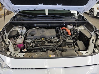 2025 Toyota RAV4 Hybrid LE - miniatura 16
