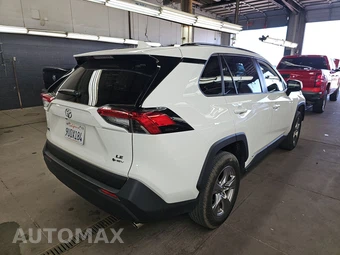 2025 Toyota RAV4 Hybrid LE - miniatura 4