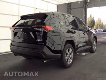 2025 Toyota RAV4 Hybrid LE - miniatura 5