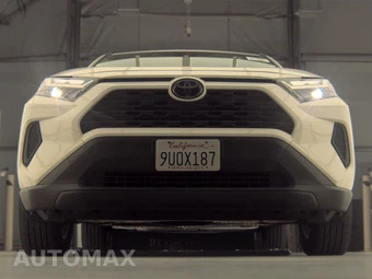 2025 Toyota RAV4 Hybrid LE - miniatura 3