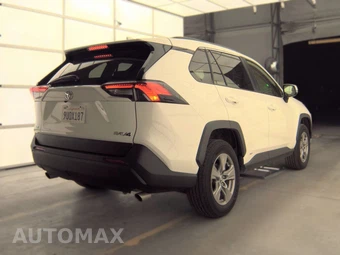 2025 Toyota RAV4 Hybrid LE - miniatura 5