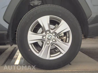 2025 Toyota RAV4 Hybrid LE - miniatura 12