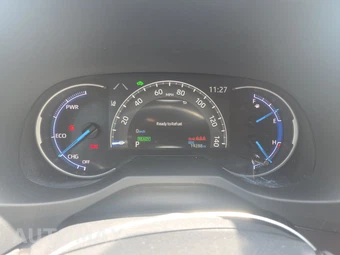 2025 Toyota RAV4 Hybrid LE - miniatura 12