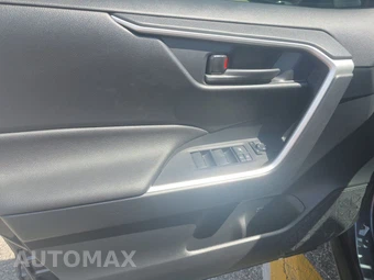 2025 Toyota RAV4 Hybrid LE - miniatura 9