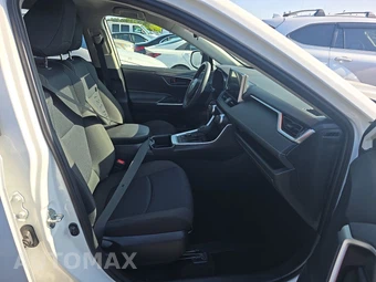 2025 Toyota RAV4 Hybrid LE - miniatura 8