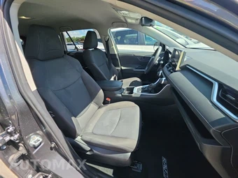 2025 Toyota RAV4 Hybrid LE - miniatura 14