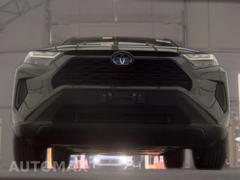 2025 Toyota RAV4 Hybrid LE - miniatura 3