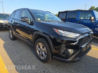 2025 Toyota RAV4 Hybrid LE - miniatura 3
