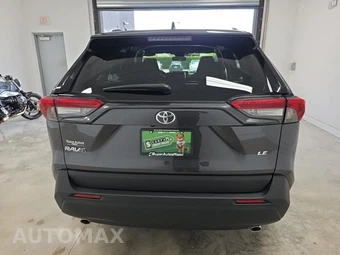 2025 Toyota RAV4 Hybrid LE – miniatura 5