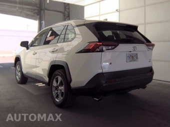 2025 Toyota RAV4 Hybrid LE - miniatura 8