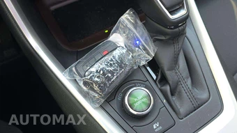 2025 Toyota RAV4 Hybrid Limited - miniatura 18