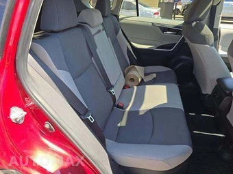 2025 Toyota RAV4 Hybrid XLE – miniatura 16