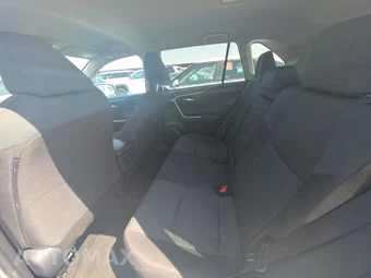 2025 Toyota RAV4 Hybrid XLE - miniatura 13