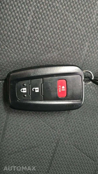 2025 Toyota RAV4 Hybrid XLE - miniatura 17