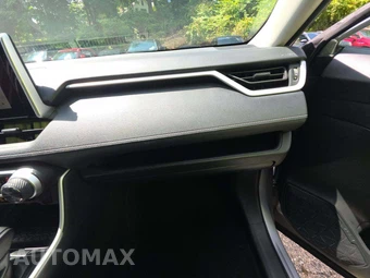 2025 Toyota RAV4 Hybrid XLE – miniatura 19