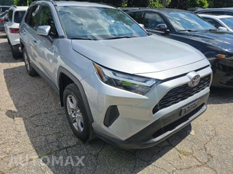 2025 Toyota RAV4 Hybrid XLE – miniatura 4