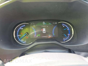 2025 Toyota RAV4 Hybrid XLE – miniatura 9