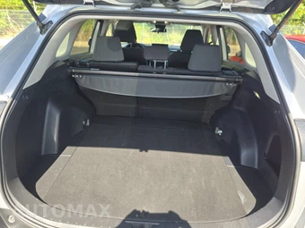 2025 Toyota RAV4 Hybrid XLE - miniatura 16