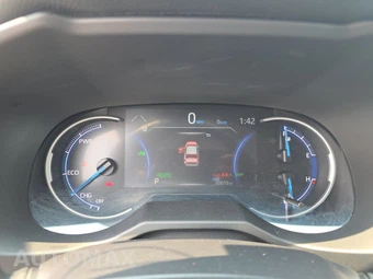 2025 Toyota RAV4 Hybrid XLE - miniatura 12