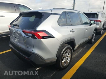 2025 Toyota RAV4 Hybrid XLE - miniatura 4