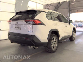 2025 Toyota RAV4 Hybrid XLE - miniatura 4