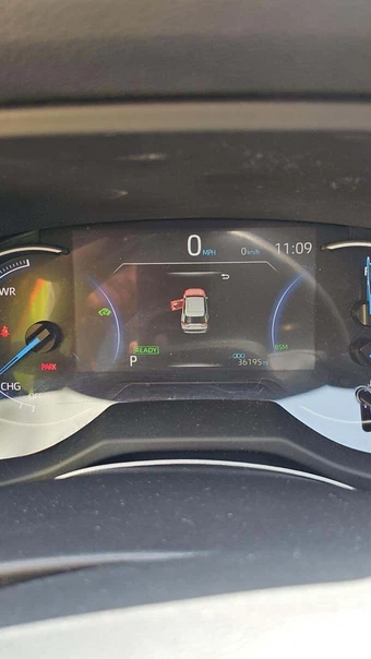 2025 Toyota RAV4 Hybrid XLE - miniatura 20