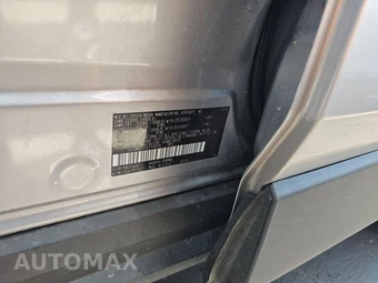 2025 Toyota RAV4 Hybrid XLE - miniatura 14