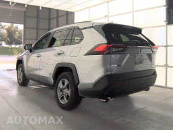 2025 Toyota RAV4 Hybrid XLE - miniatura 6