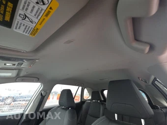 2025 Toyota RAV4 Hybrid XLE - miniatura 20