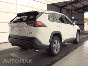 2025 Toyota RAV4 Hybrid XLE - miniatura 4