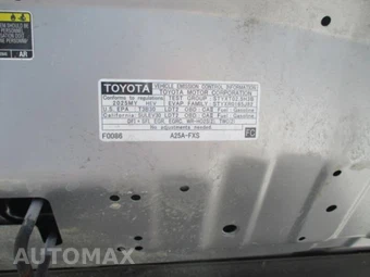2025 Toyota RAV4 Hybrid XLE - miniatura 18