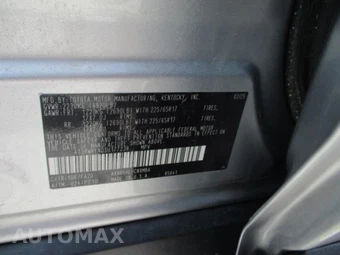2025 Toyota RAV4 Hybrid XLE - miniatura 7