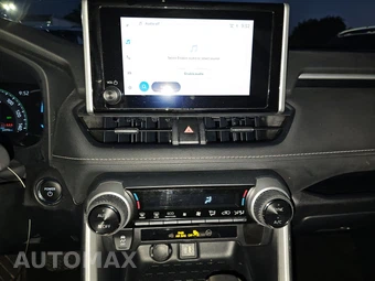 2025 Toyota RAV4 Hybrid XLE - miniatura 11