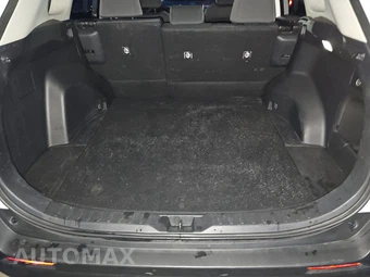 2025 Toyota RAV4 Hybrid XLE - miniatura 16