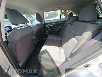 2025 Toyota RAV4 Hybrid XLE - miniatura 13
