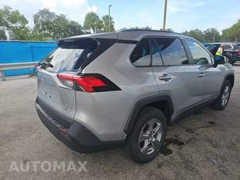 2025 Toyota RAV4 Hybrid XLE - miniatura 4